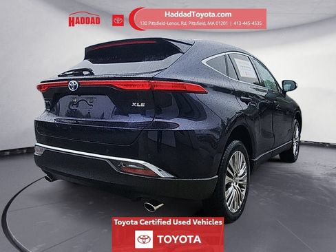 Used 2023 Toyota Venza XLE AWD/4WD image 6