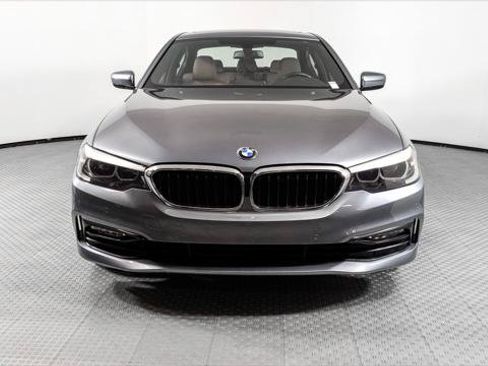 Used 2018 BMW 530e RWD image 12