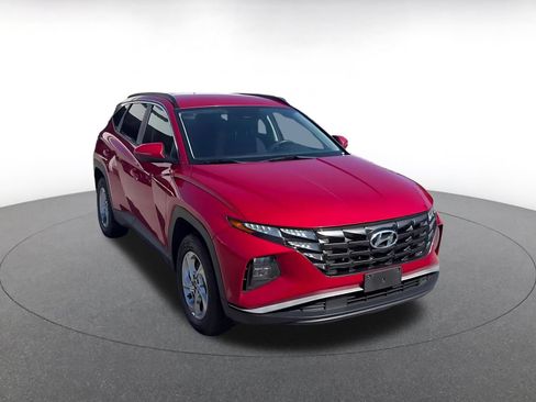 Used 2023 Hyundai Tucson SEL AWD/4WD image 2