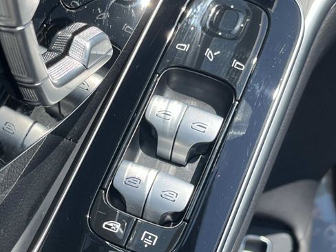Used 2024 Mercedes-Benz S 580 4MATIC Sedan image 18