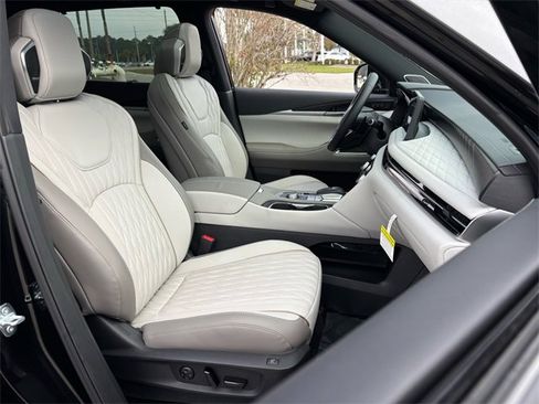 New 2026 INFINITI QX60 Autograph w/ Dark Cargo Package image 21