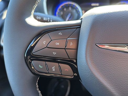 New 2026 Chrysler Pacifica Select w/ S Appearance Package FWD image 16