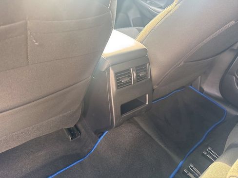 Used 2025 Mitsubishi Outlander ES AWD/4WD image 42