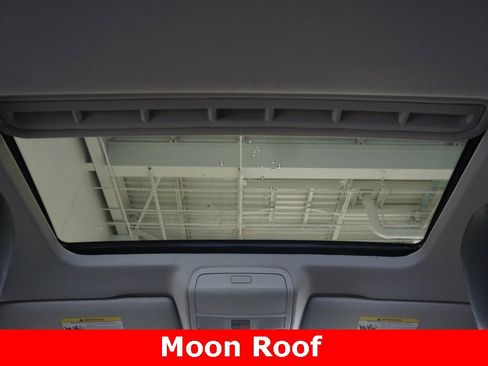 Used 2017 Volkswagen Jetta SE image 7