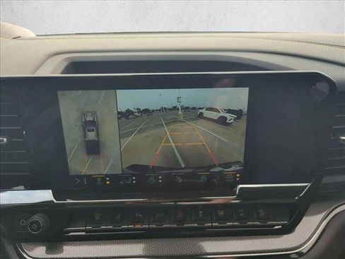 New 2026 Chevrolet Silverado 2500 ZR2 image 13