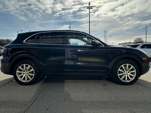 Used 2019 Porsche Cayenne image 12