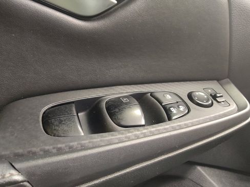 Used 2023 Nissan Sentra SV image 27