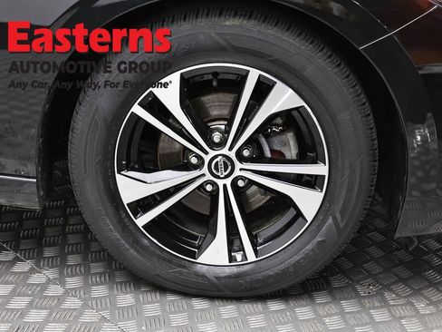 Used 2021 Nissan Sentra SV image 31