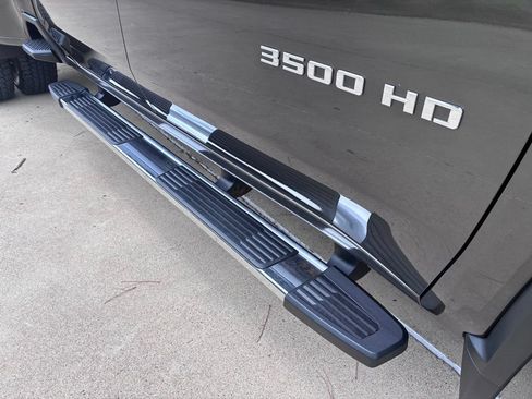 Used 2023 Chevrolet Silverado 3500 LTZ w/ Gooseneck/5TH Wheel Package AWD/4WD image 7