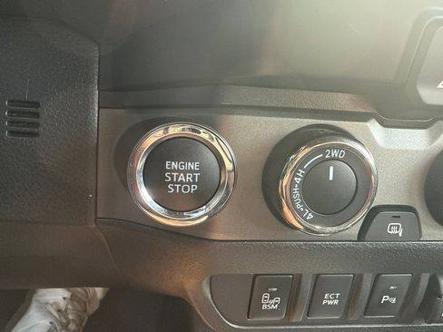 Used 2021 Toyota Tacoma TRD Sport w/ TRD Premium Sport Package image 30