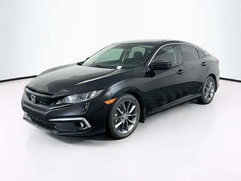 Used 2019 Honda Civic EX image 3