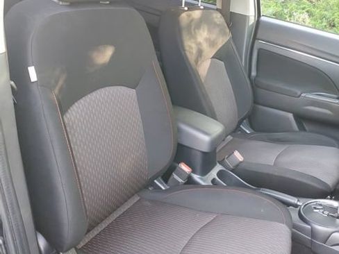 Used 2017 Mitsubishi Outlander Sport LE FWD image 17