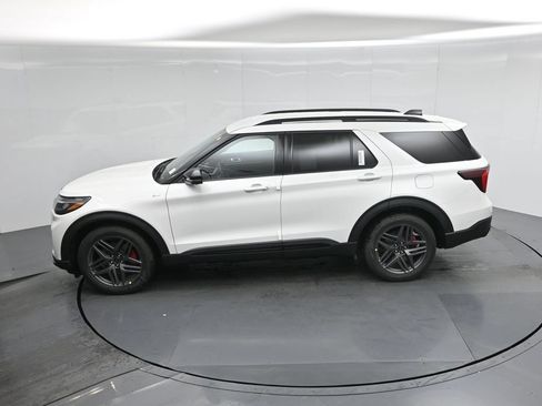 New 2026 Ford Explorer ST-Line RWD image 43