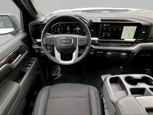 New 2026 GMC Sierra 1500 Elevation AWD/4WD image 8