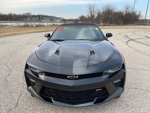 Used 2016 Chevrolet Camaro SS image 21
