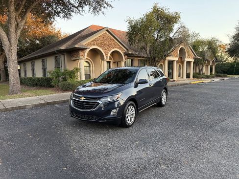 Used 2019 Chevrolet Equinox LT image 4