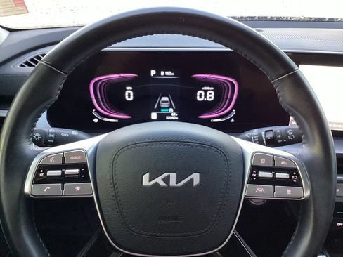 Used 2024 Kia Telluride S AWD/4WD image 27
