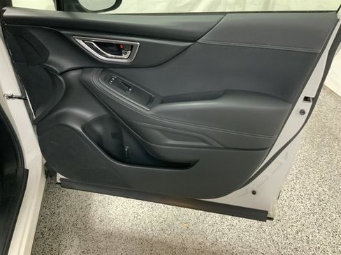 Used 2022 Subaru Forester Premium image 22