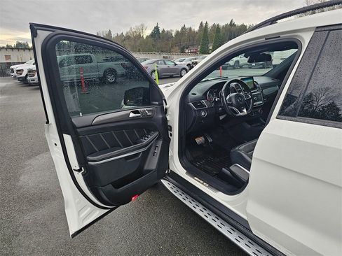Used 2017 Mercedes-Benz GLS 63 AMG 4MATIC w/ AMG Night Styling Package image 23