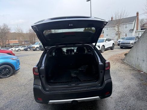 Used 2025 Subaru Outback Limited XT AWD/4WD image 6
