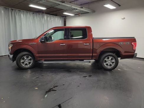 Used 2017 Ford F150 XLT w/ Equipment Group 302A Luxury image 6