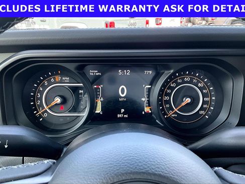 Used 2026 Jeep Gladiator Mojave AWD/4WD image 17