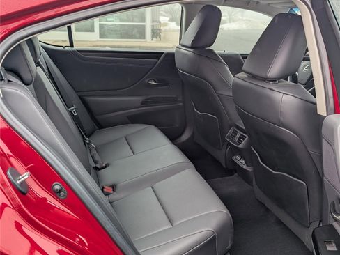 Certified 2023 Lexus ES 350 w/ Premium Package image 12