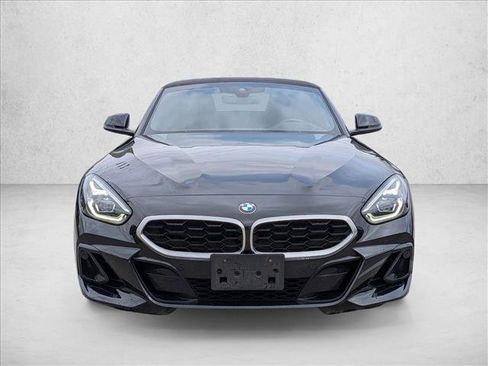 Used 2025 BMW Z4 sDrive30i w/ Premium Package image 2