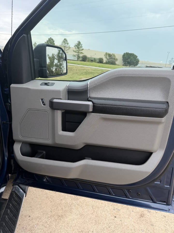 Used 2019 Ford F150 XLT w/ Equipment Group 302A Luxury AWD/4WD image 13