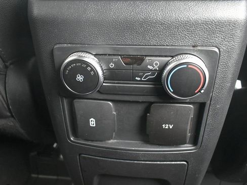 Used 2022 Ford Explorer ST-Line w/ Class IV Trailer Tow Package image 19