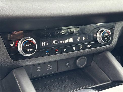 Used 2022 Mitsubishi Outlander SEL image 21