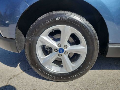 Used 2019 Ford Edge SE image 10