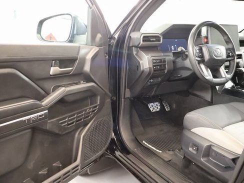 Certified 2025 Toyota Tacoma TRD Sport AWD/4WD image 10