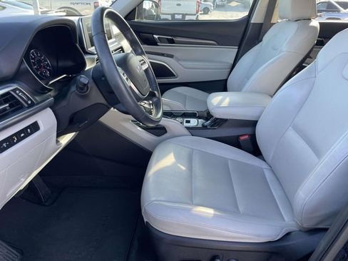 Used 2022 Kia Telluride S image 18