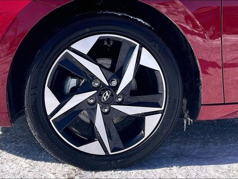 Certified 2023 Hyundai Elantra SEL w/ Convenience Package image 10