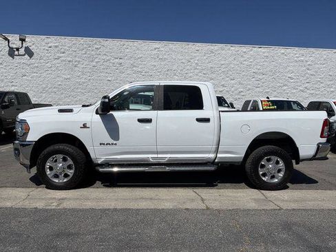 Certified 2024 RAM 2500 Big Horn AWD/4WD image 2
