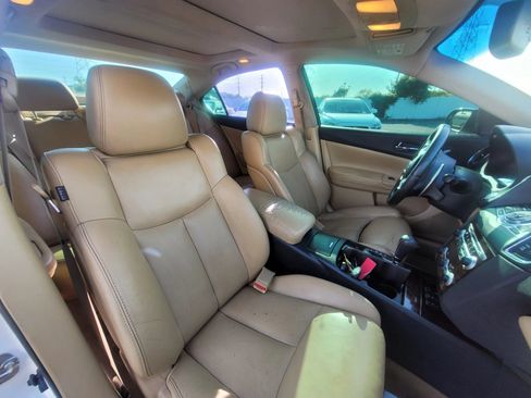 Used 2011 Nissan Maxima 3.5 SV w/ Premium Pkg FWD image 8