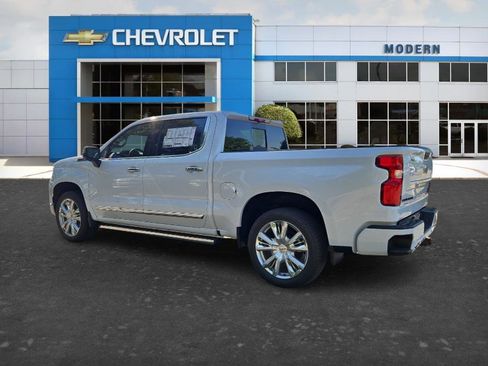 New 2026 Chevrolet Silverado 1500 High Country AWD/4WD image 3