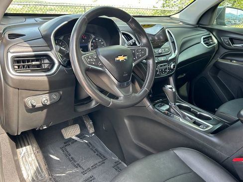 Used 2020 Chevrolet Equinox Premier image 7