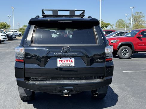 Used 2023 Toyota 4Runner SR5 Premium w/ Moonroof Package AWD/4WD image 12