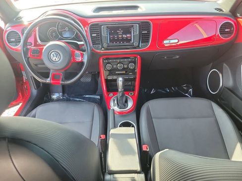 Used 2019 Volkswagen Beetle 2.0T SE w/ SE Premium Package image 11