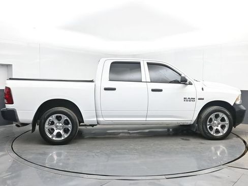 Used 2016 RAM 1500 Tradesman w/ Popular Equipment Group AWD/4WD image 15
