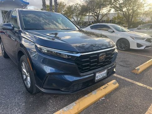 Used 2023 Honda CR-V EX image 12