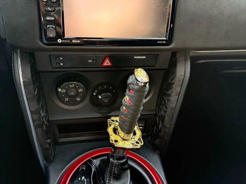 Used 2018 Toyota 86 image 32