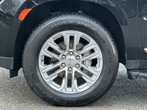 Used 2023 GMC Yukon SLT image 33