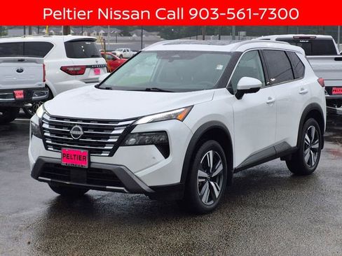 Certified 2024 Nissan Rogue SL w/ SL Premium Package FWD image 3