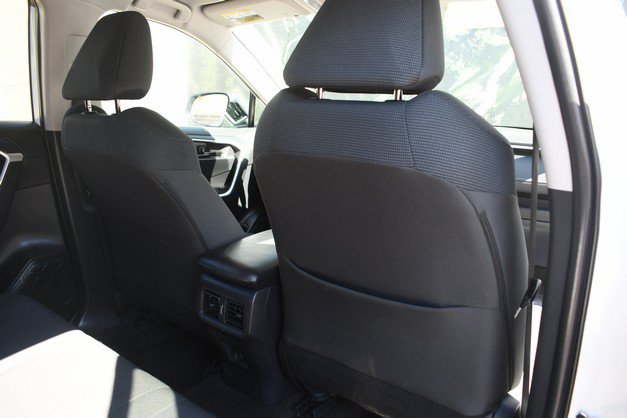 Used 2024 Toyota RAV4 LE AWD/4WD image 27