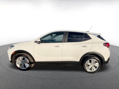 Used 2025 Buick Encore GX Preferred image 9