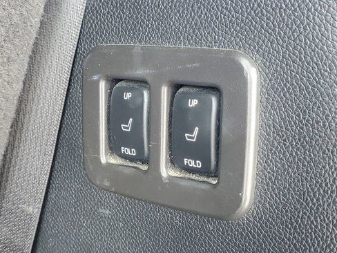 Used 2014 Ford Expedition Limited w/ Equipment Group 301A AWD/4WD image 8