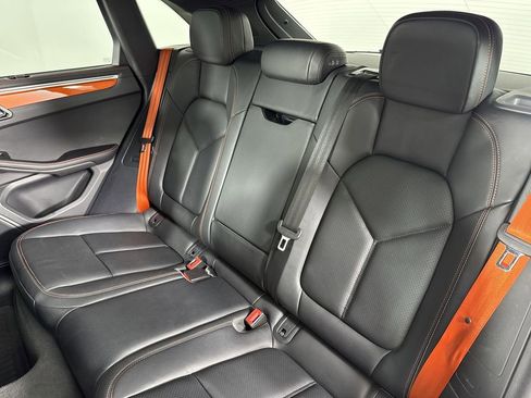 Certified 2024 Porsche Macan GTS AWD/4WD image 21